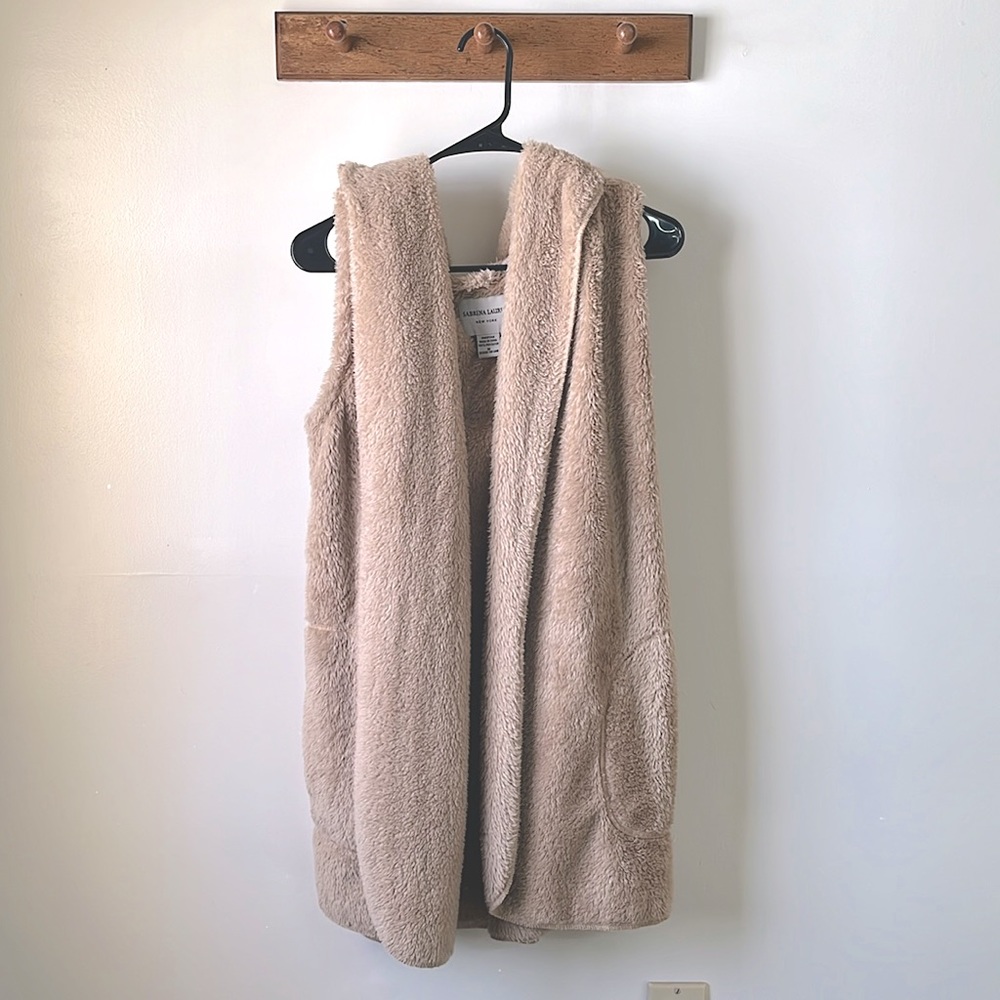 Long Faux Fur Vest with Hood and Pockets - Women’s - Sabrina Lauren NY - Medium